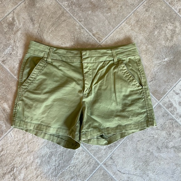 Tinsel Shorts Tinsel Green Chino Shorts Poshmark